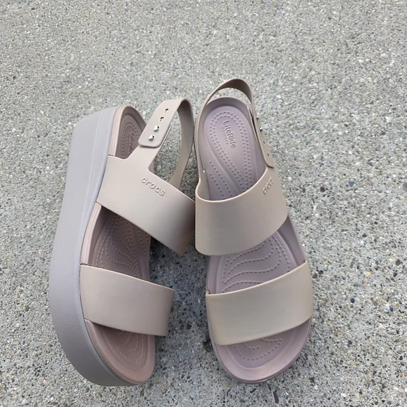 Litestride By Crocs Women’s Classic Platform Sandal in Blush Size 11 - Picture 1 of 12